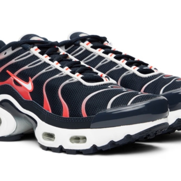 Nike  Black & Red Air Max Plus big Shoes size:kid6.5/Women8.5 new - Picture 7 of 10